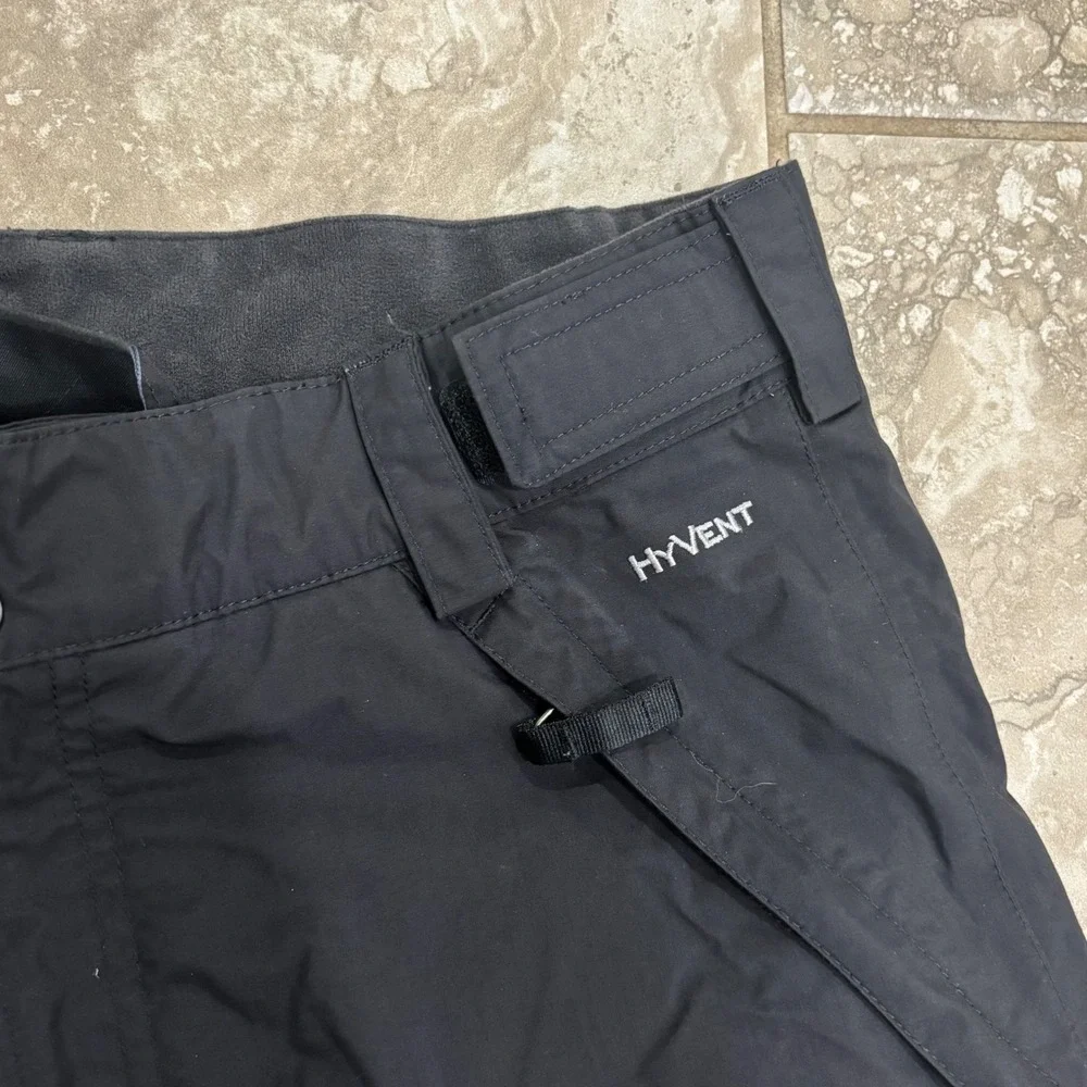 The North Face Boys XL 18/20‎ Black HyVent Insulated Snow Ski Pants Waterproof